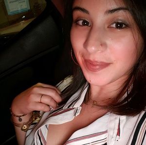 Meet your Posher, Jahaira